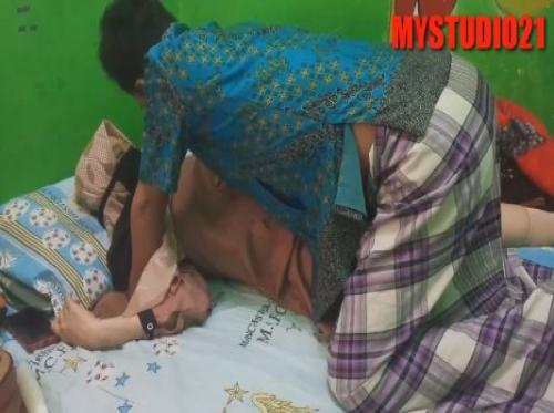 Memperkosa istri temanmu