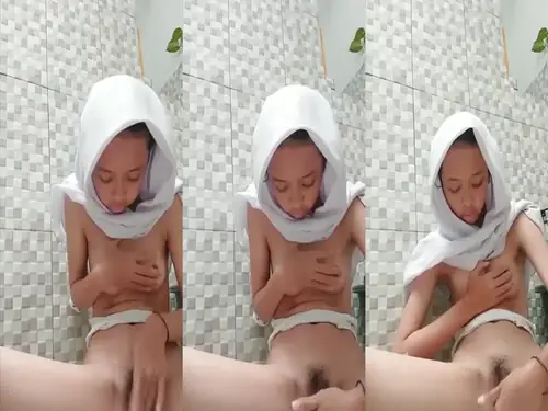 Bokep Indo ABG Hijab Sange Berat Langsung Colmek di WC
