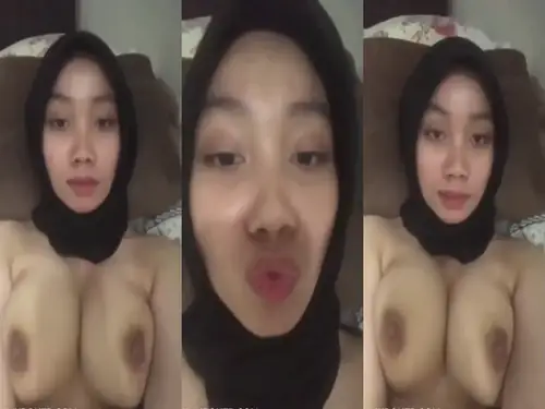 Bokep Indo Kirana Kerudung Cantik Meraba Tobrutnya Minta di Entot