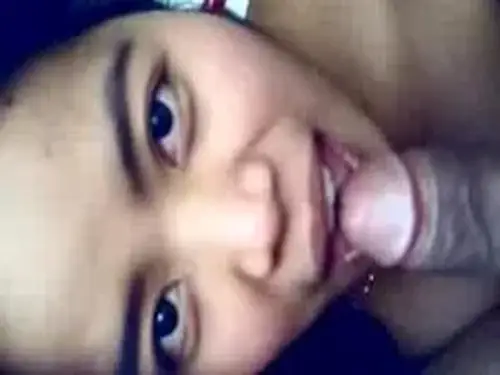 Gadis Cantik Pasrah Servis Kasur Bareng Pacar