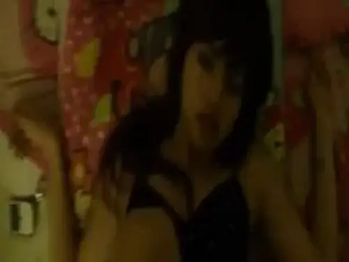 Gadis Emo Seksi Di Entot